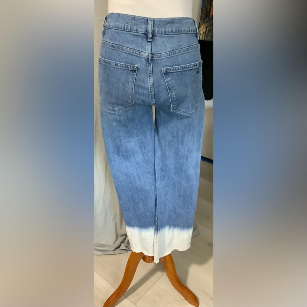 DL1961 Mara Ankle High-Rise Instasculpt Jeans – Alvarado with White Dip-Dye Leg - Picture 4 of 10